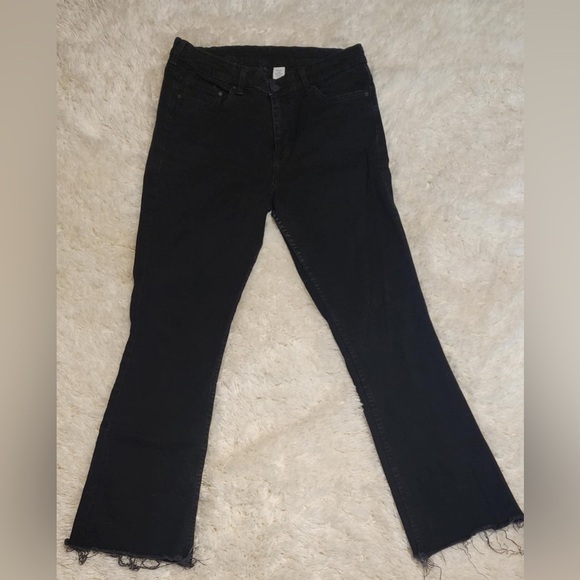H&M &DENIM Black Stretch High-rise Flare Leg Raw hem Denim Jean Sz. 30x27 1/2 ** - Picture 1 of 7